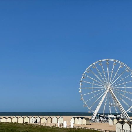 Charmante Maison En Pierre - Centre Ville - Plage Ouistreham Buitenkant foto
